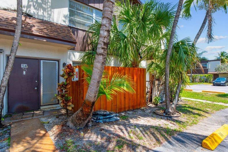 3200 NW 5th Ter 14