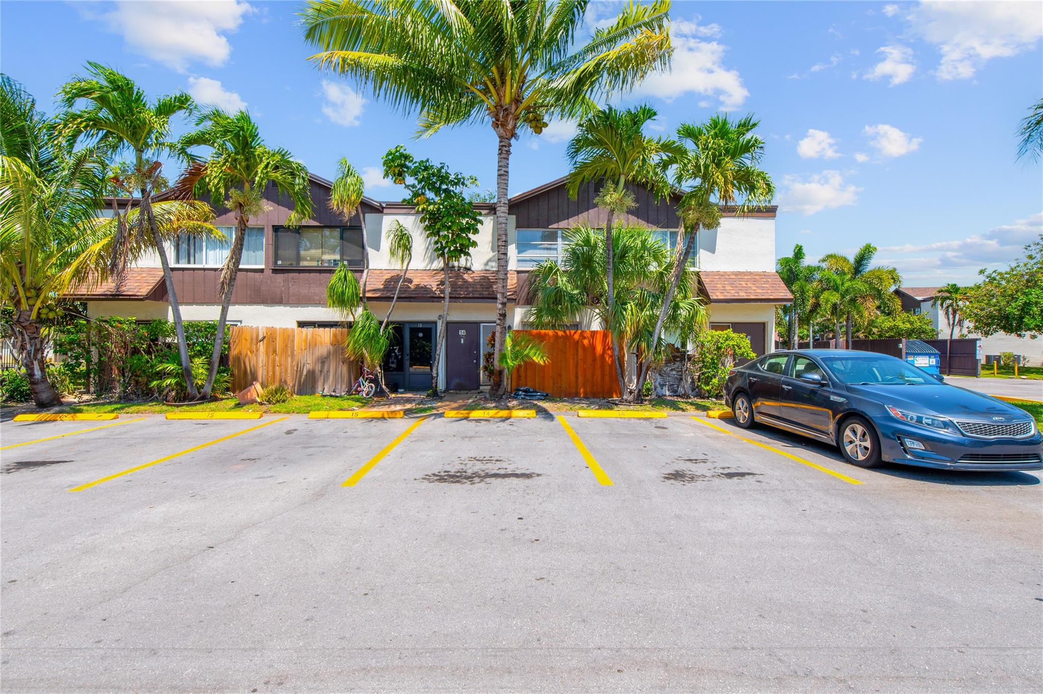 3200 NW 5th Ter 14