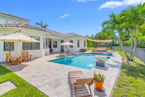 Tiny photo for 11730 NW 82nd Court, Parkland, FL 33076 (MLS # B26035547)