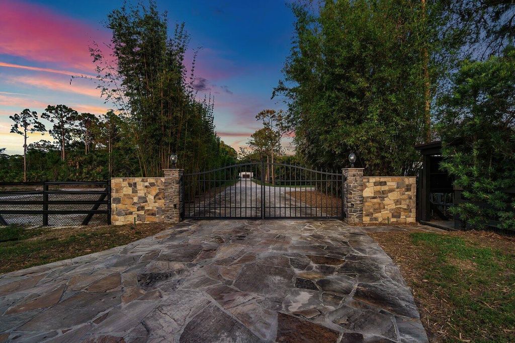 Photo of 17270 Rocky Pines Road, Jupiter, FL 33478 (MLS # R11094132)