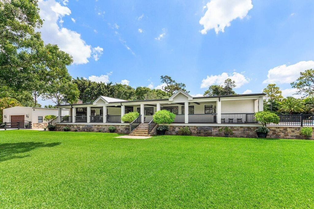 Photo of 17270 Rocky Pines Road, Jupiter, FL 33478 (MLS # R11094132)