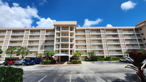 Tiny photo for 2851 S PALM AIRE Drive #101, Pompano Beach, FL 33069 (MLS # B26088706)