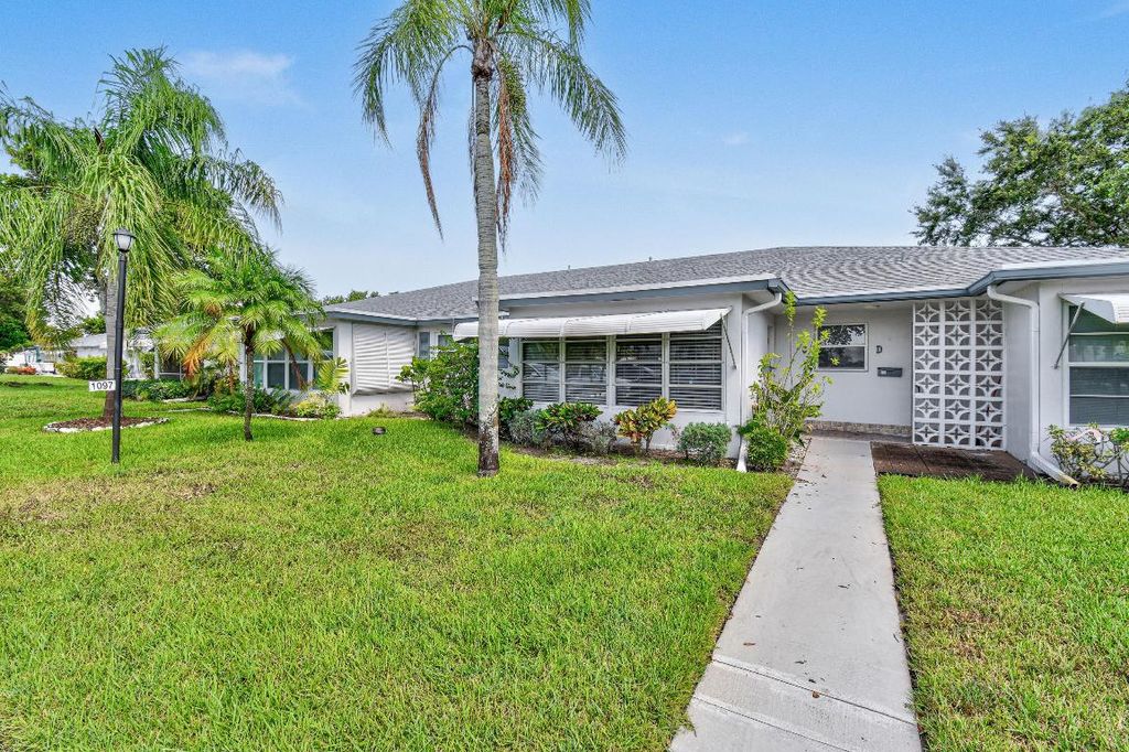 Photo of 1097 Circle Terrace W #C, Delray Beach, FL 33445 (MLS # R11121214)