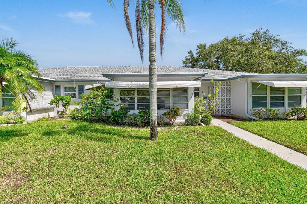 Photo of 1097 Circle Terrace W #C, Delray Beach, FL 33445 (MLS # R11121214)