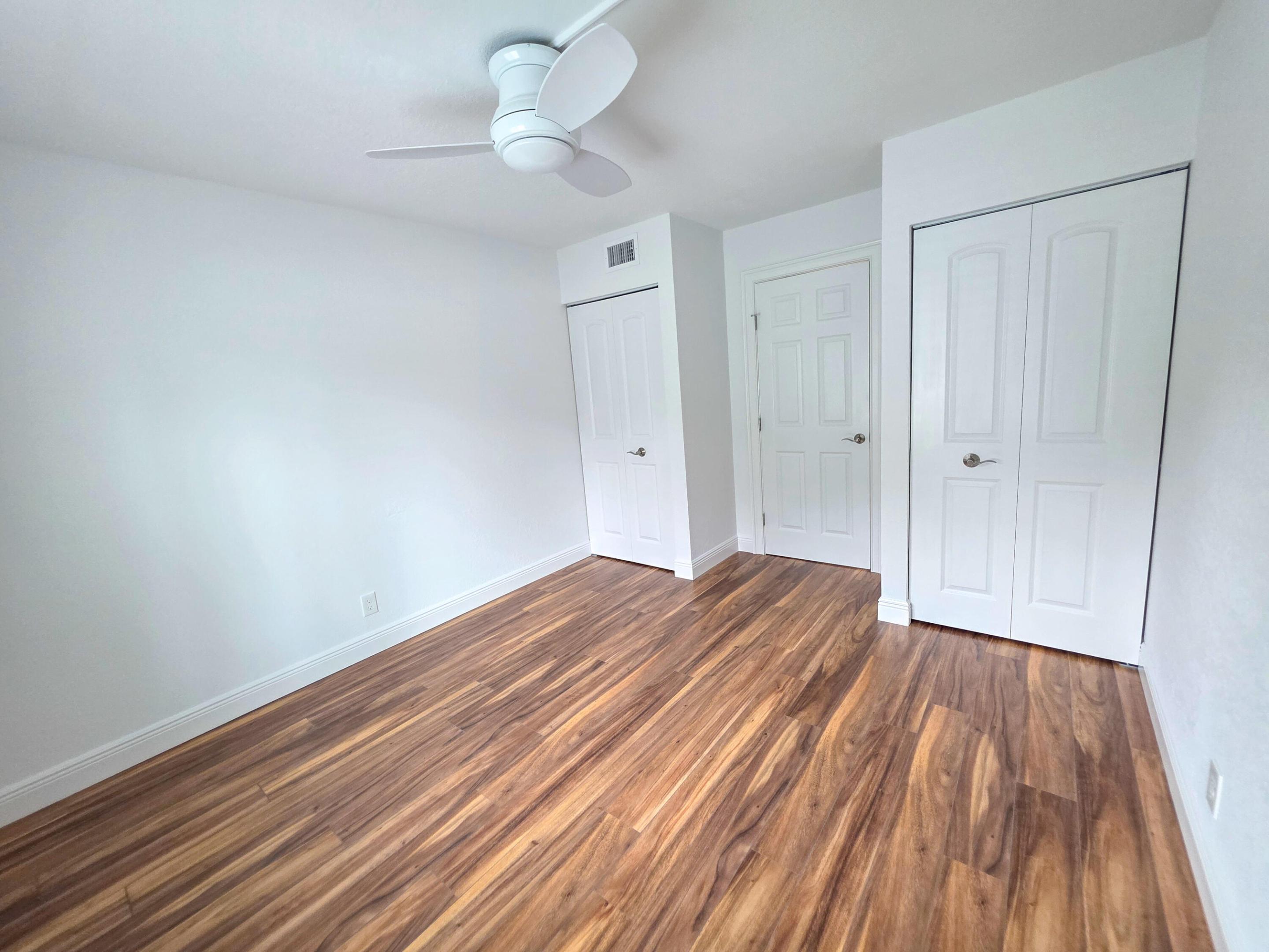 PALM CLUB WEST VILLAGE 1 CONDO - Residential