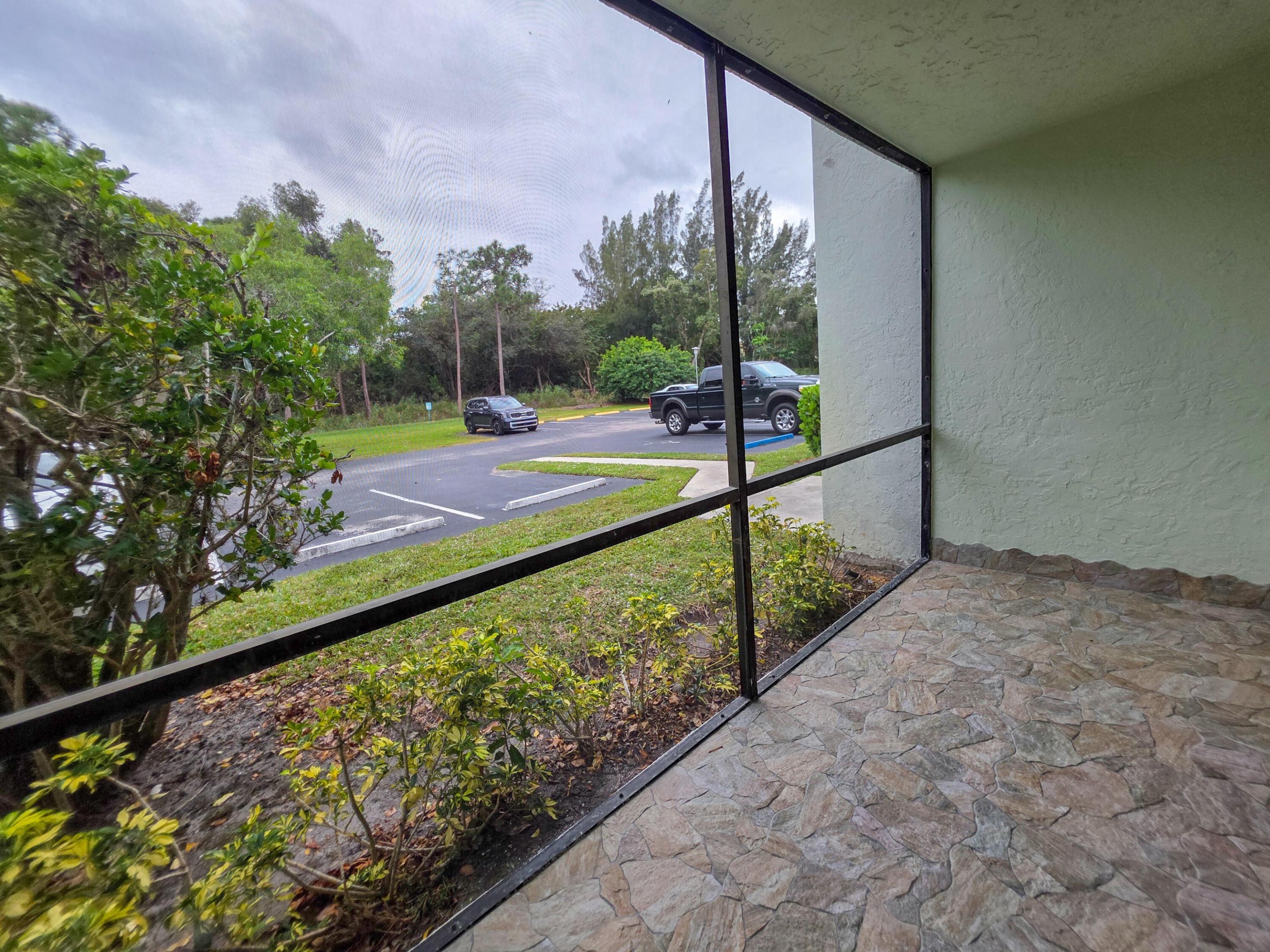 PALM CLUB WEST VILLAGE 1 CONDO - Residential