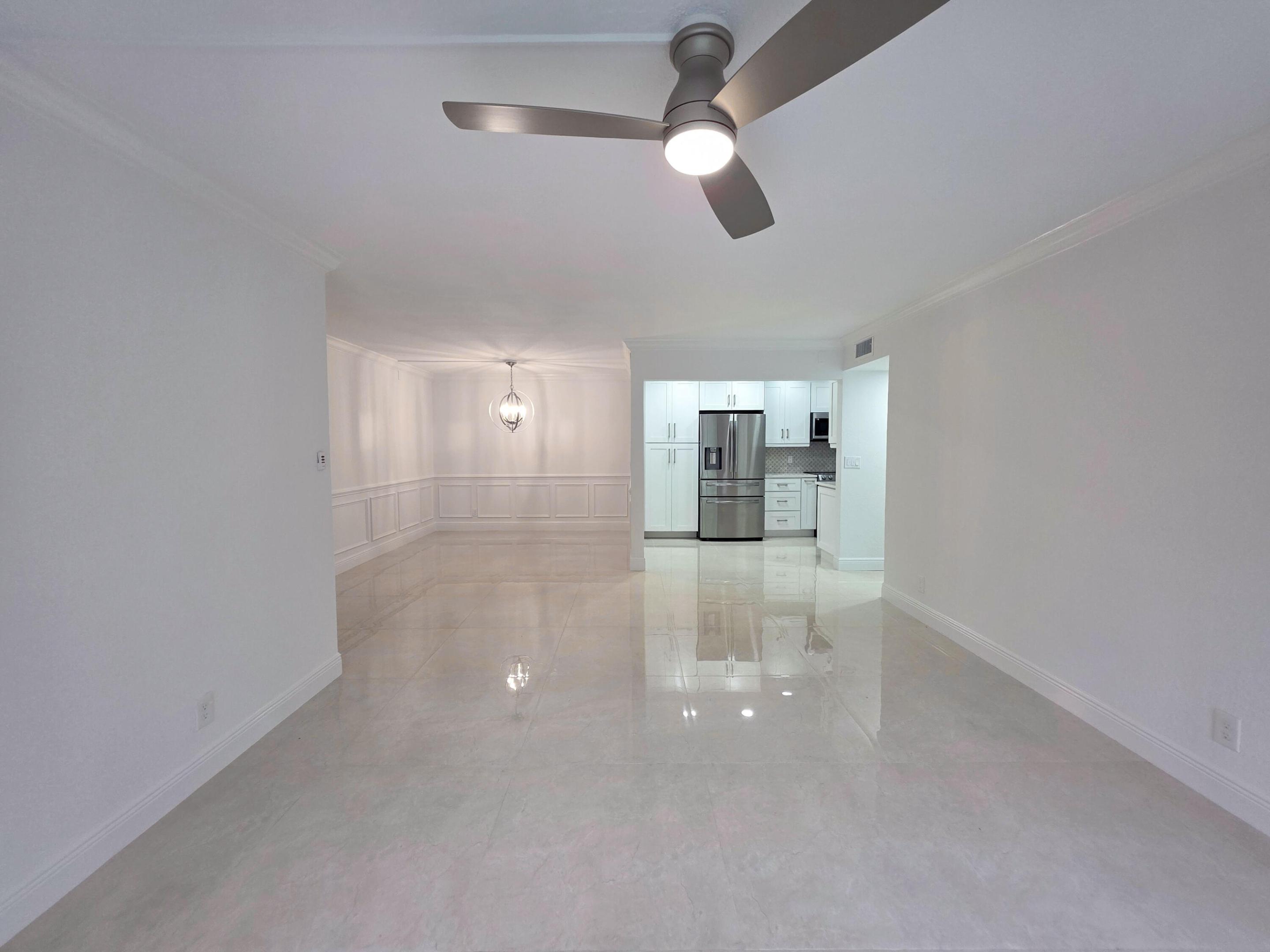 PALM CLUB WEST VILLAGE 1 CONDO - Residential