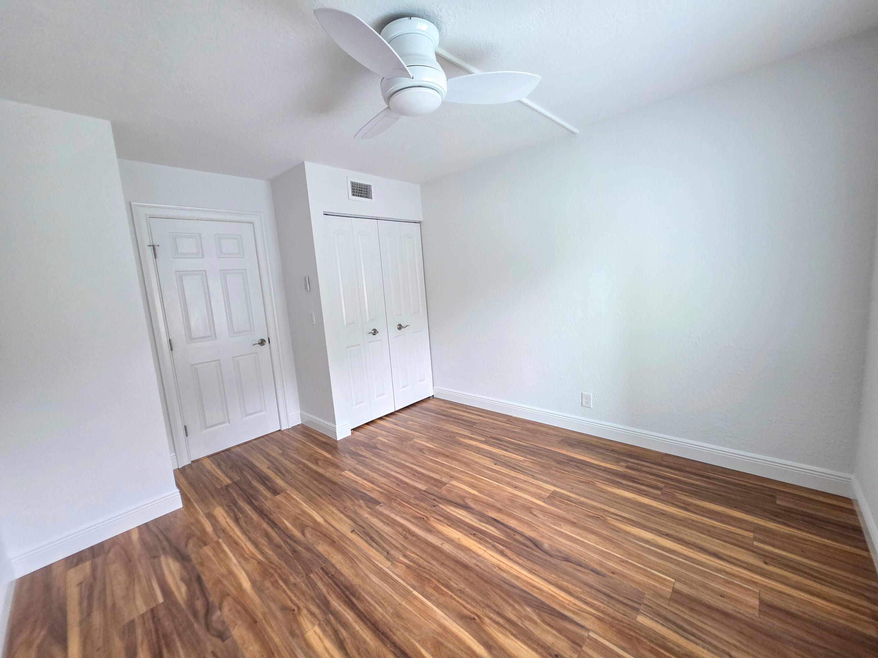 PALM CLUB WEST VILLAGE 1 CONDO - Residential