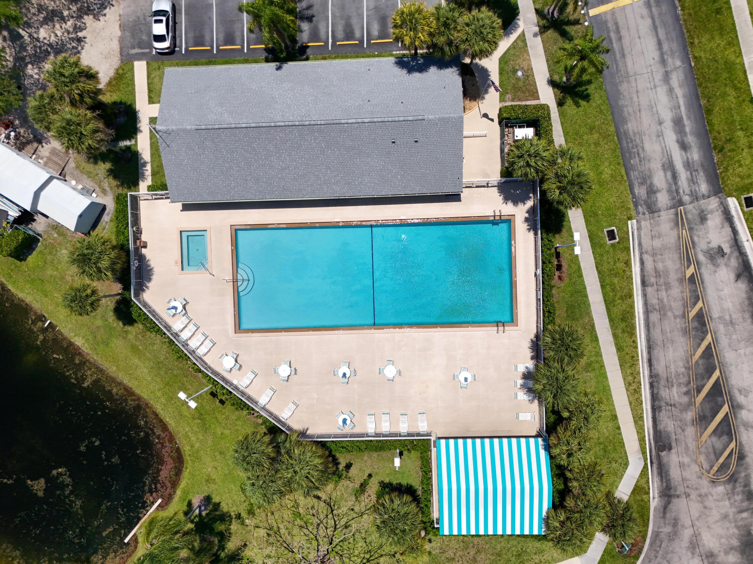 PALM CLUB WEST VILLAGE 1 CONDO - Residential