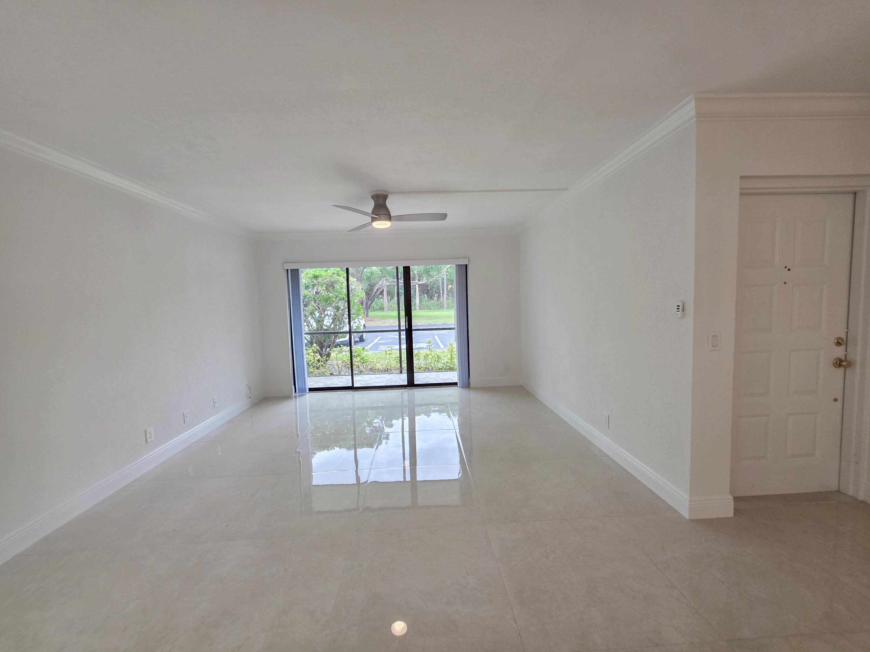 PALM CLUB WEST VILLAGE 1 CONDO - Residential