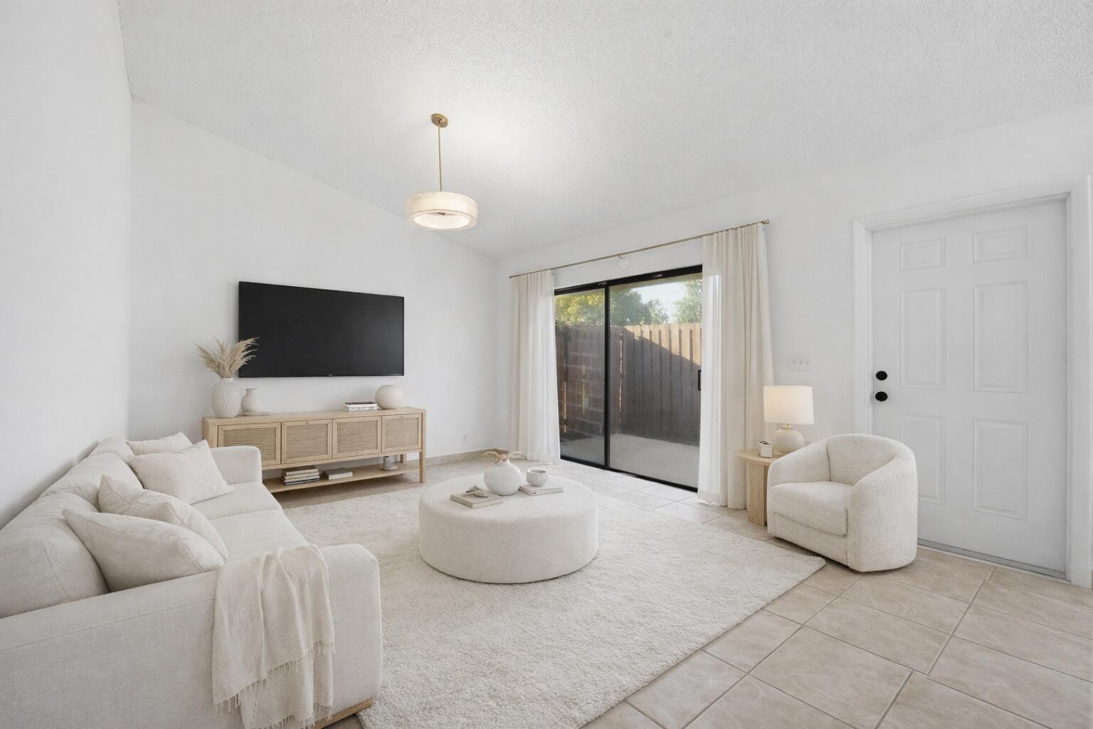 SPRINGDALE HOMES - Residential