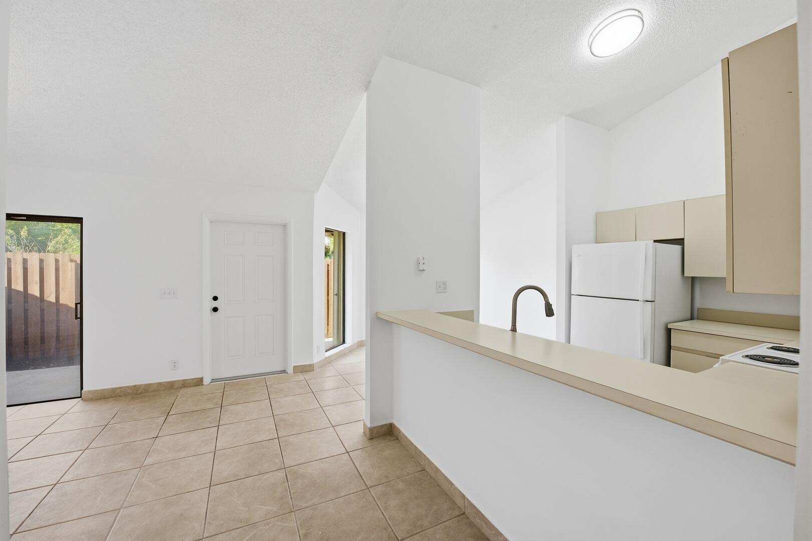 SPRINGDALE HOMES - Residential