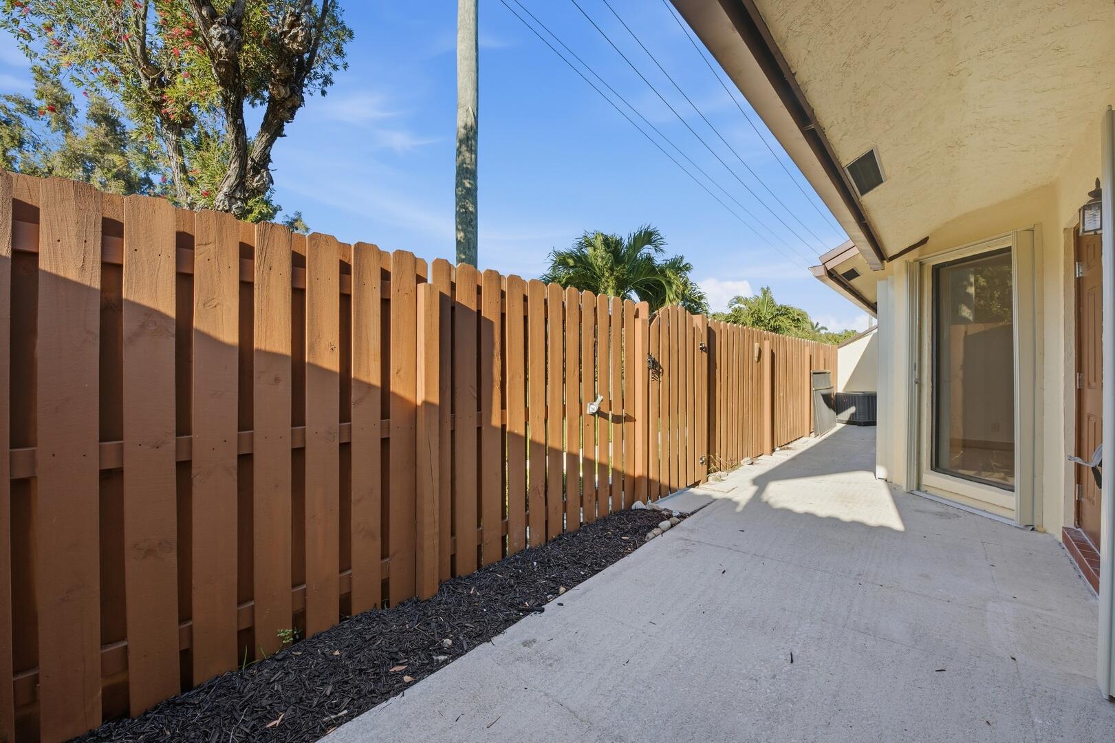 SPRINGDALE HOMES - Residential