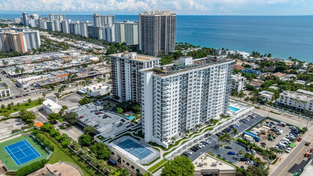 Photo of 3015 N OCEAN Boulevard #8B, Fort Lauderdale, FL 33308 (MLS # B26077742)