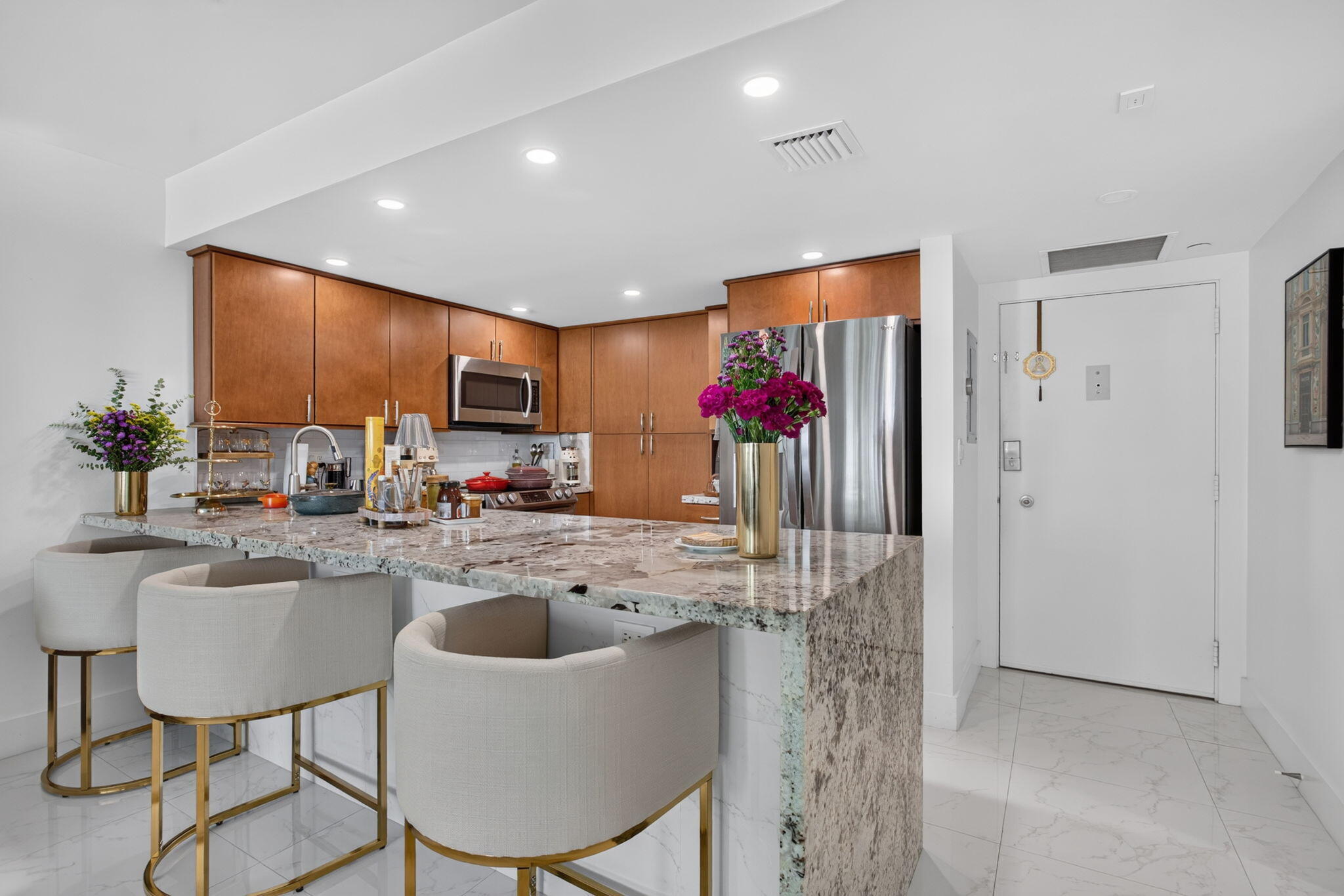 3015 N OCEAN Boulevard 8B