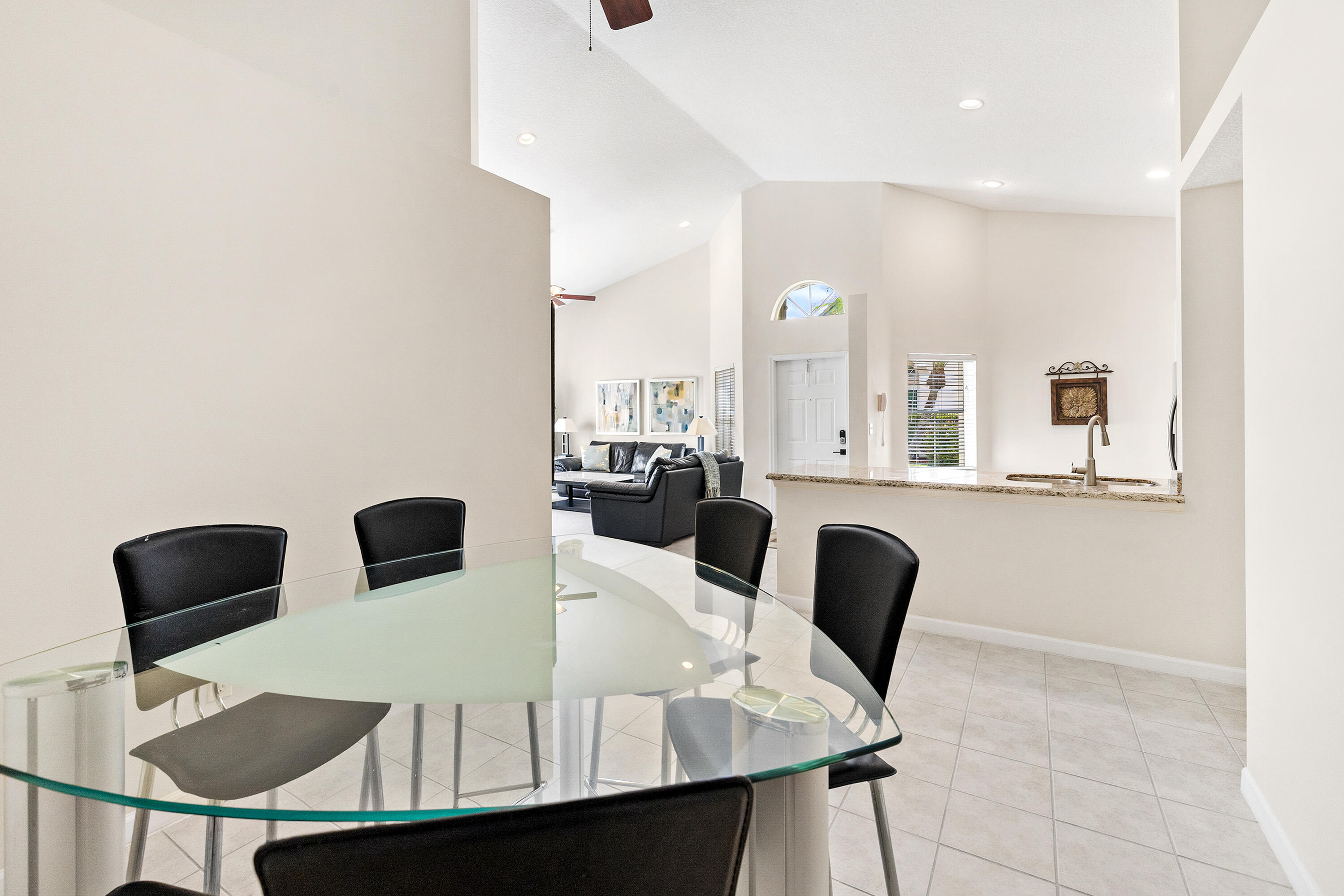 WELLINGTONS EDGE - Residential