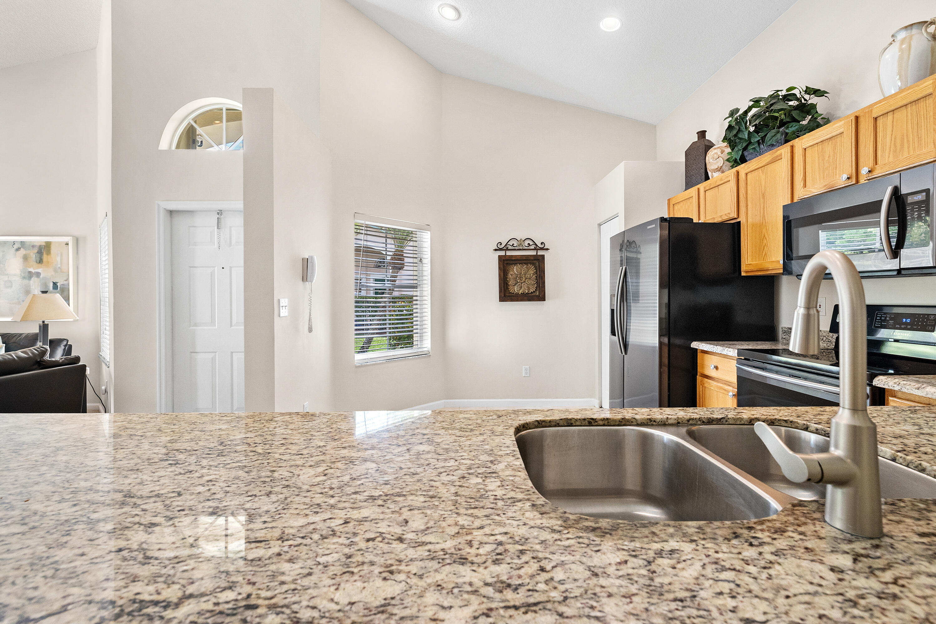 WELLINGTONS EDGE - Residential