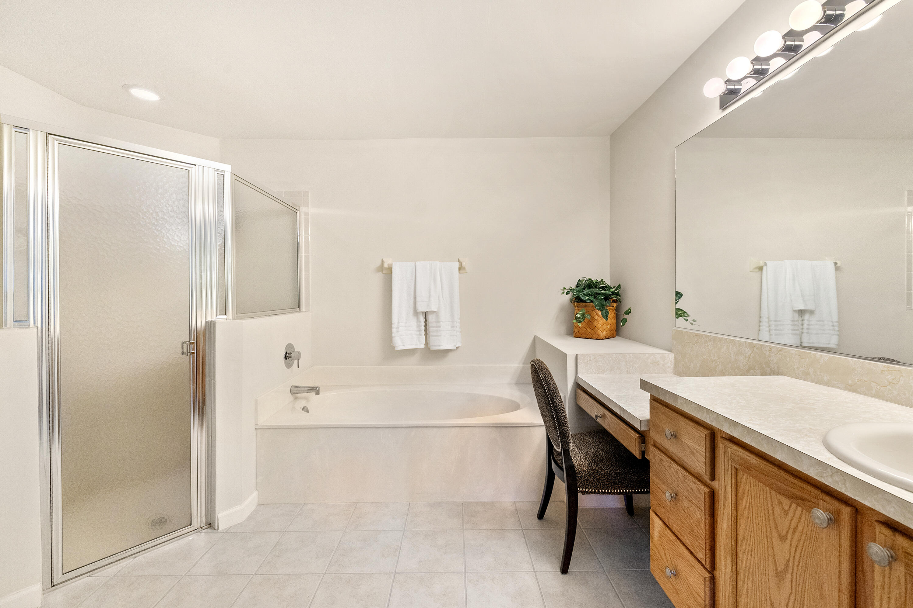 WELLINGTONS EDGE - Residential