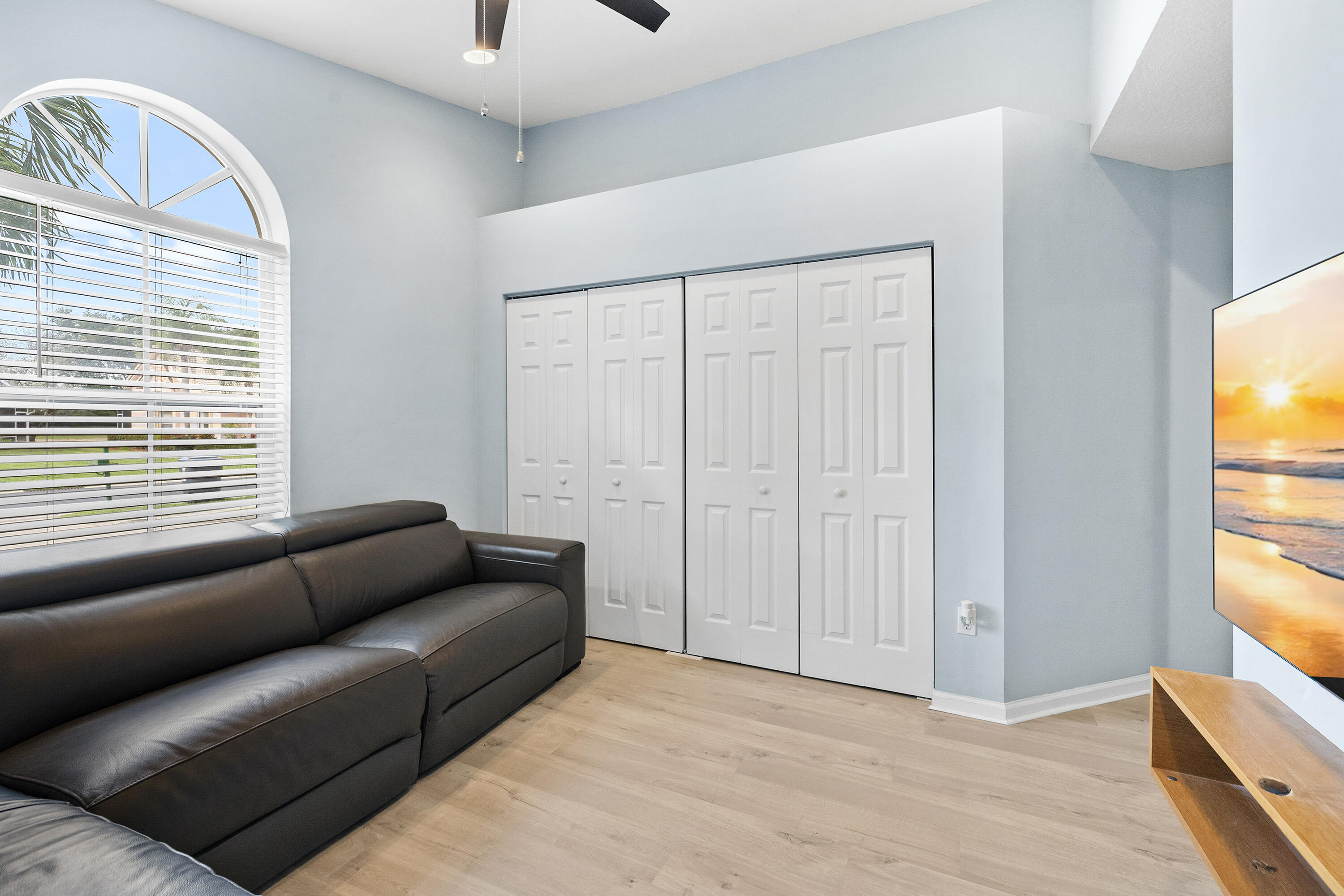 WELLINGTONS EDGE - Residential