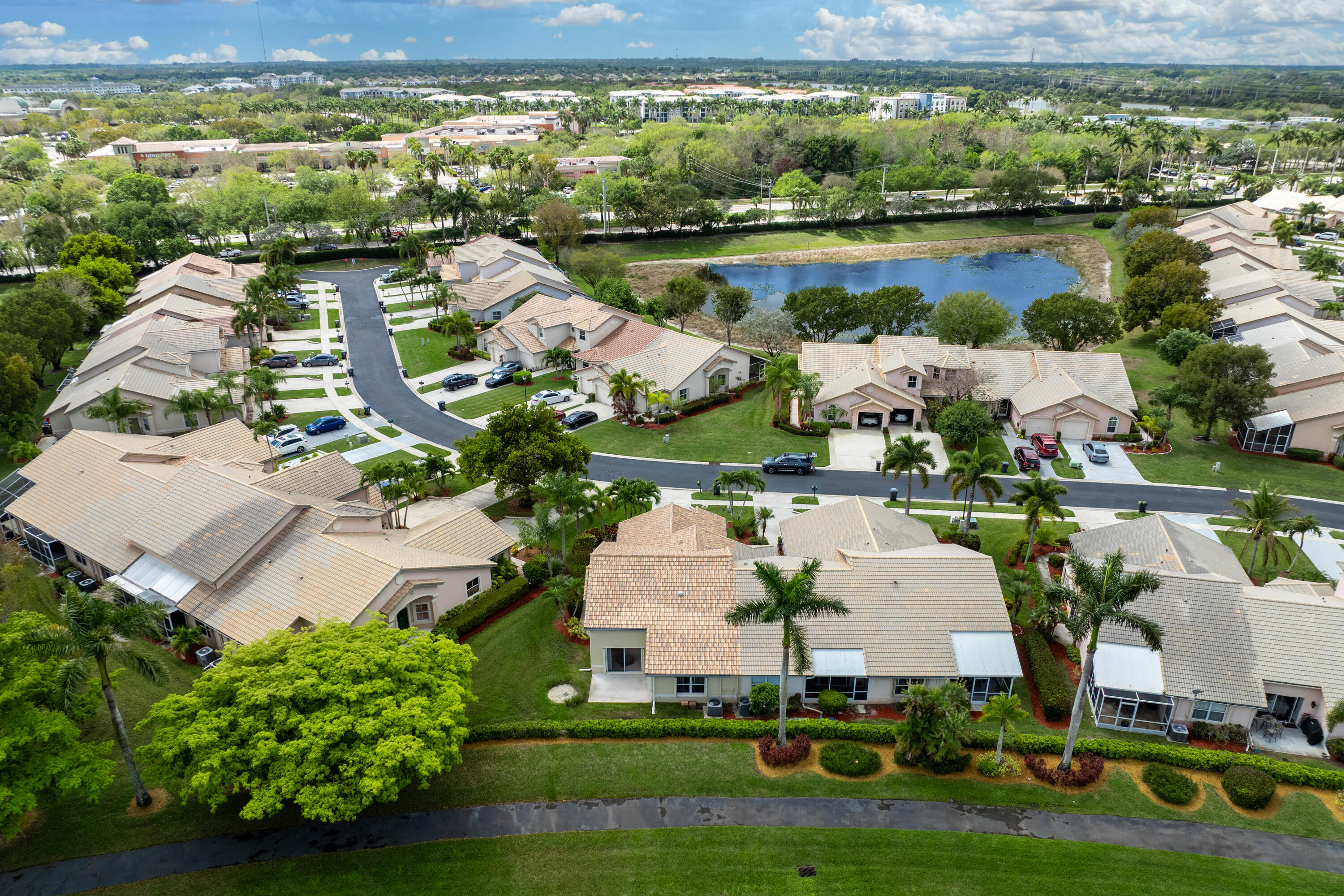 WELLINGTONS EDGE - Residential