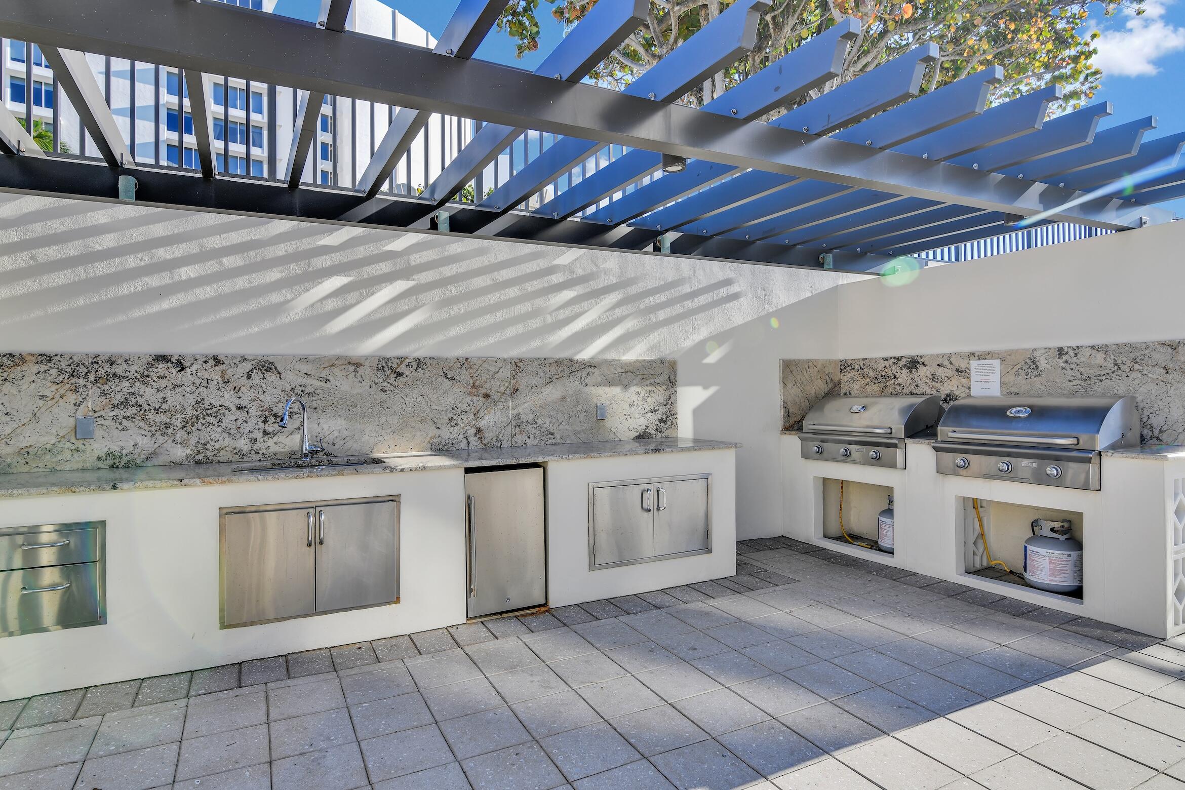 SABAL SHORES APTS CONDO - Residential