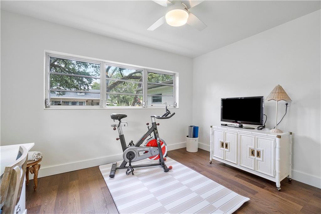 Yellowstone Park Amd - Residential