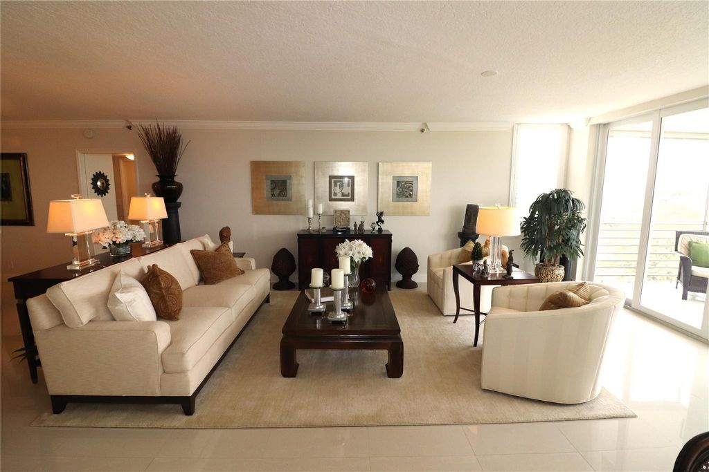 Photo of 3510 Oaks Way #703, Pompano Beach, FL 33069 (MLS # F10433935)