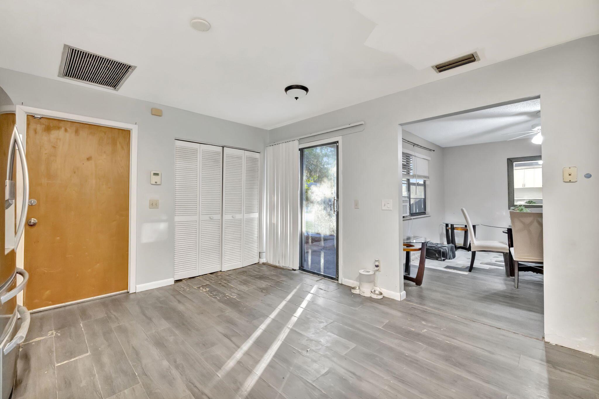 KEY COLONY TOWNHOUSE - Residential