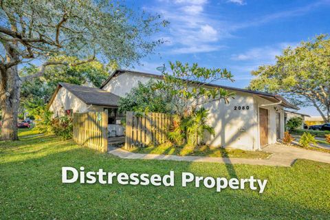 2080 Colonial Road 1 Fort Pierce FL 34950