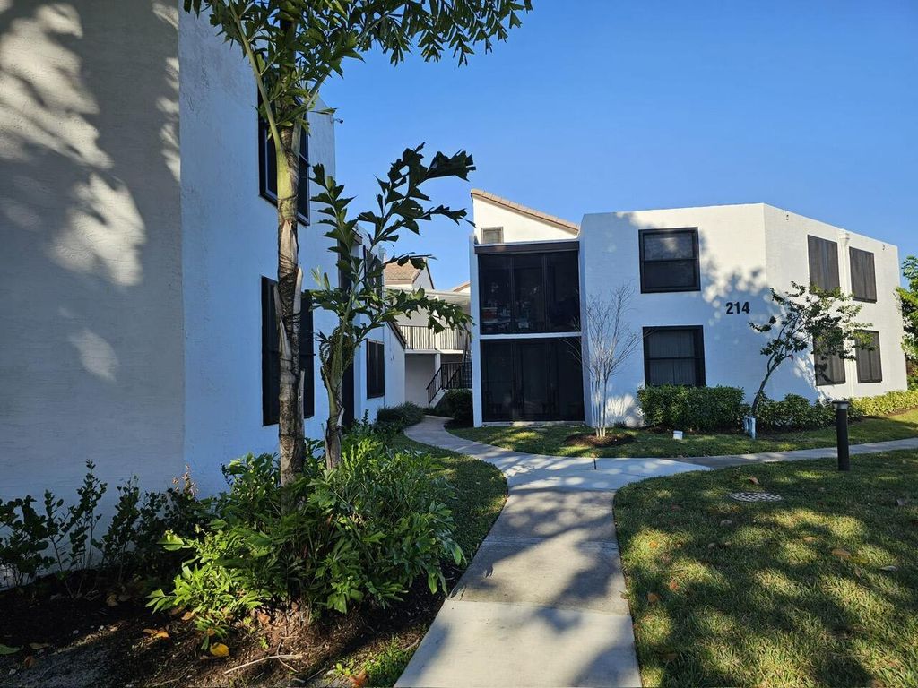 Photo of 214 Lake Pointe Drive #111, Oakland Park, FL 33309 (MLS # R11120325)