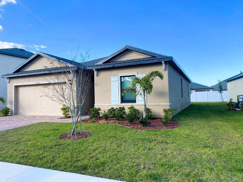 Photo of 9622 Sea Spray Drive, Fort Pierce, FL 34945 (MLS # R11152589)