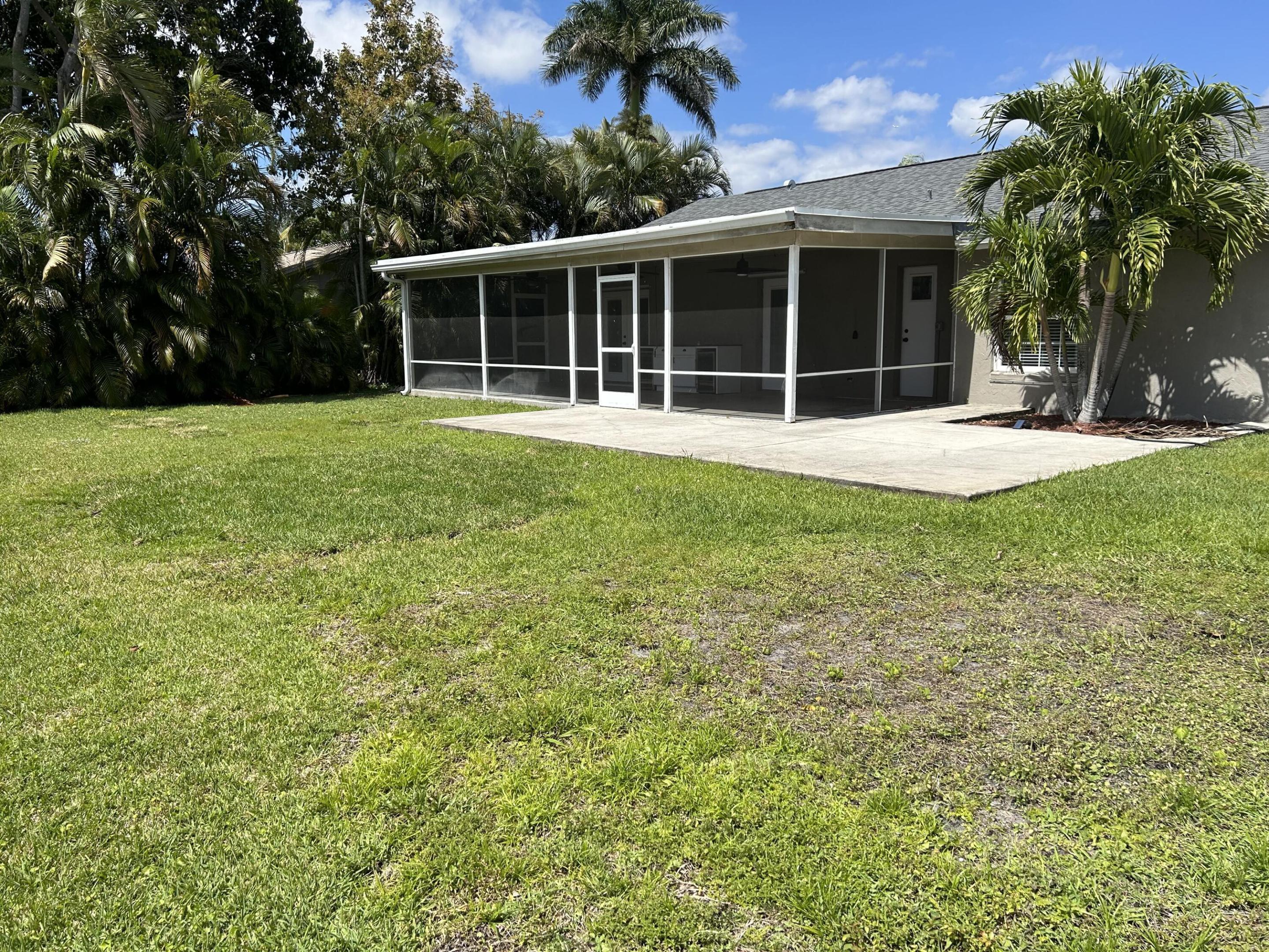 EASTWOOD OF WELLINGTON 2 - Residential Lease