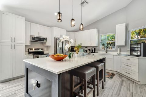 5297 Fox Trace West Palm Beach FL 33417