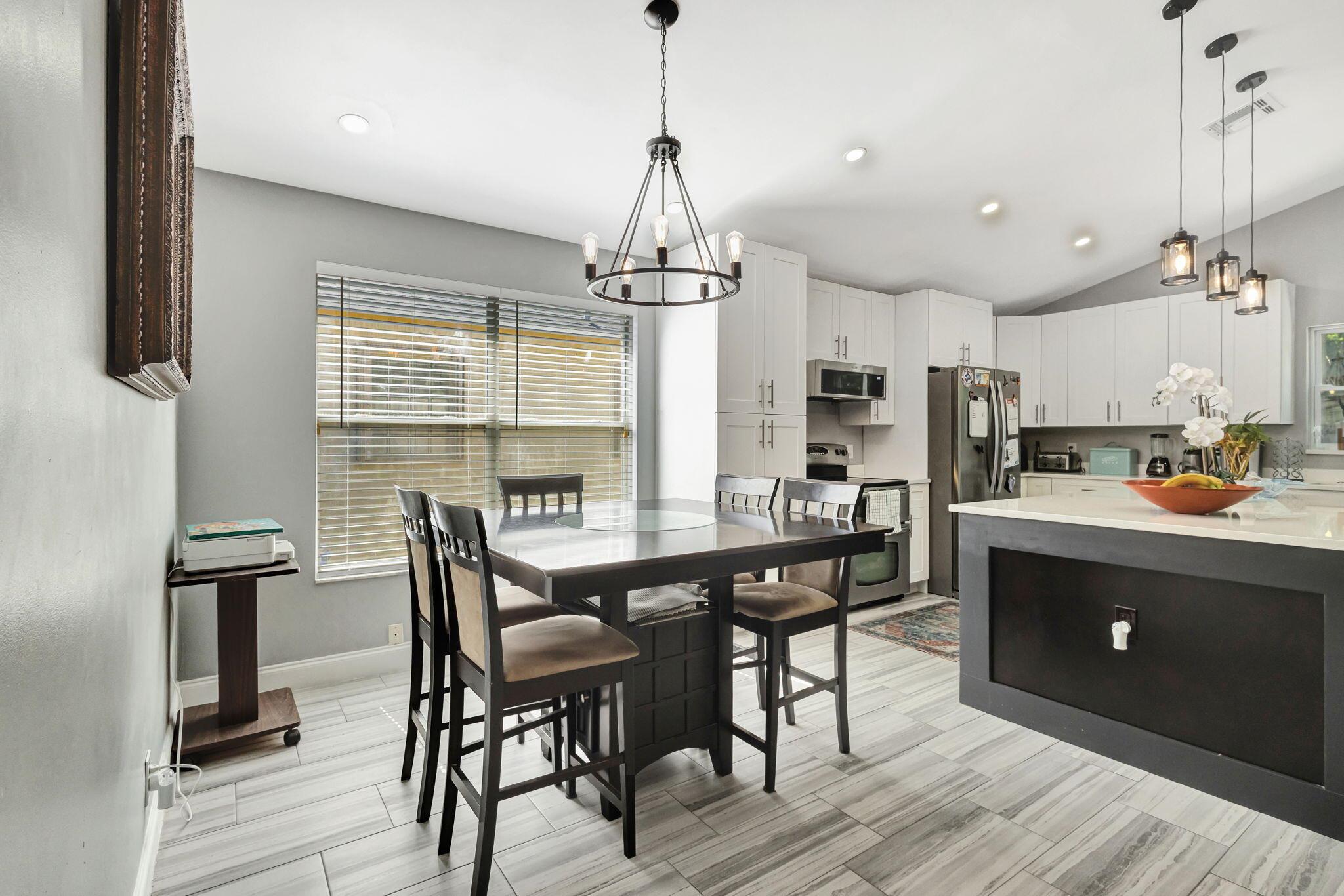 5297 Fox Trace