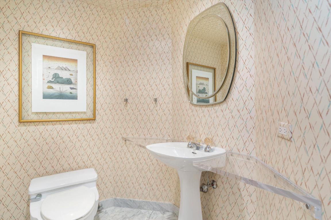 SLOANS CURVE II - Residential