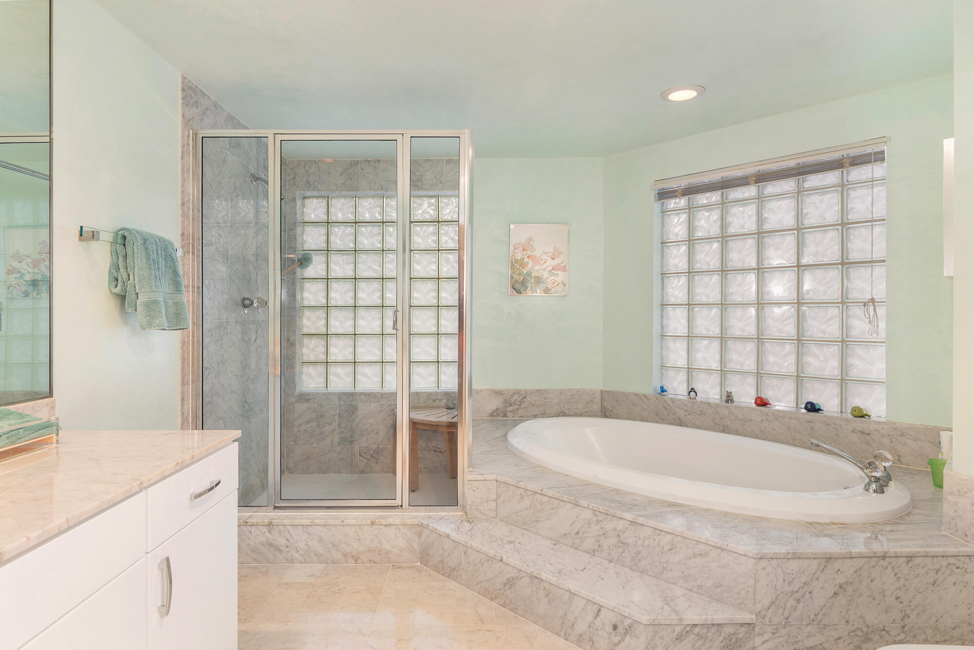 SLOANS CURVE II - Residential