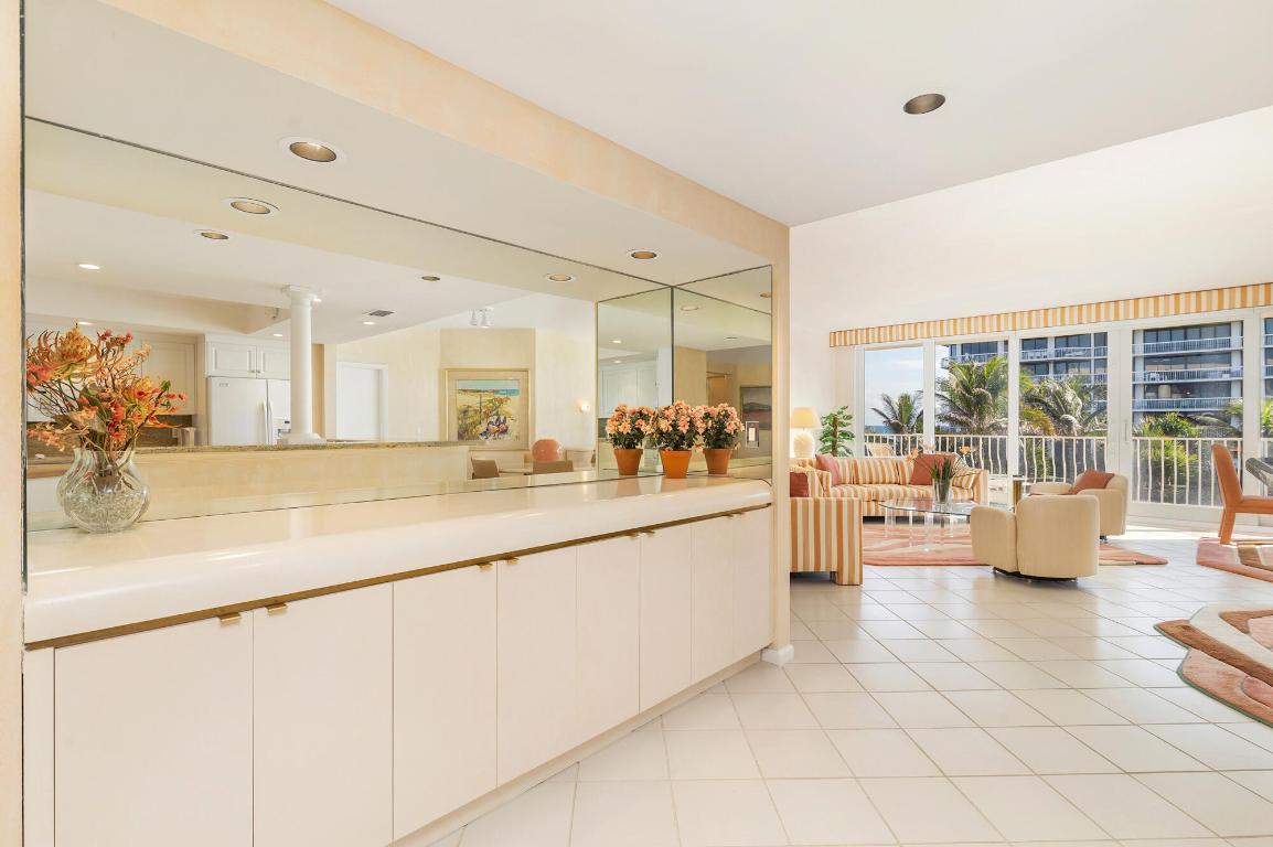 SLOANS CURVE II - Residential