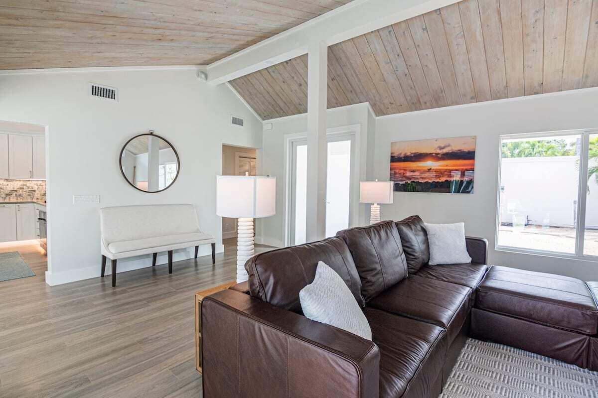 OCEAN WALK PLACE - Residential Lease