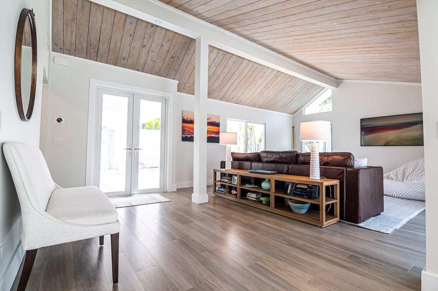 OCEAN WALK PLACE - Residential Lease