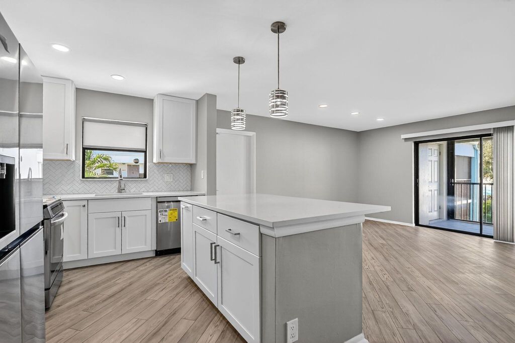 Photo of 517 Dotterel Road #29c, Delray Beach, FL 33444 (MLS # R11138133)