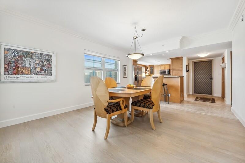 SEAGATE OF HIGHLAND CONDO - Residential