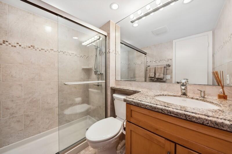 SEAGATE OF HIGHLAND CONDO - Residential