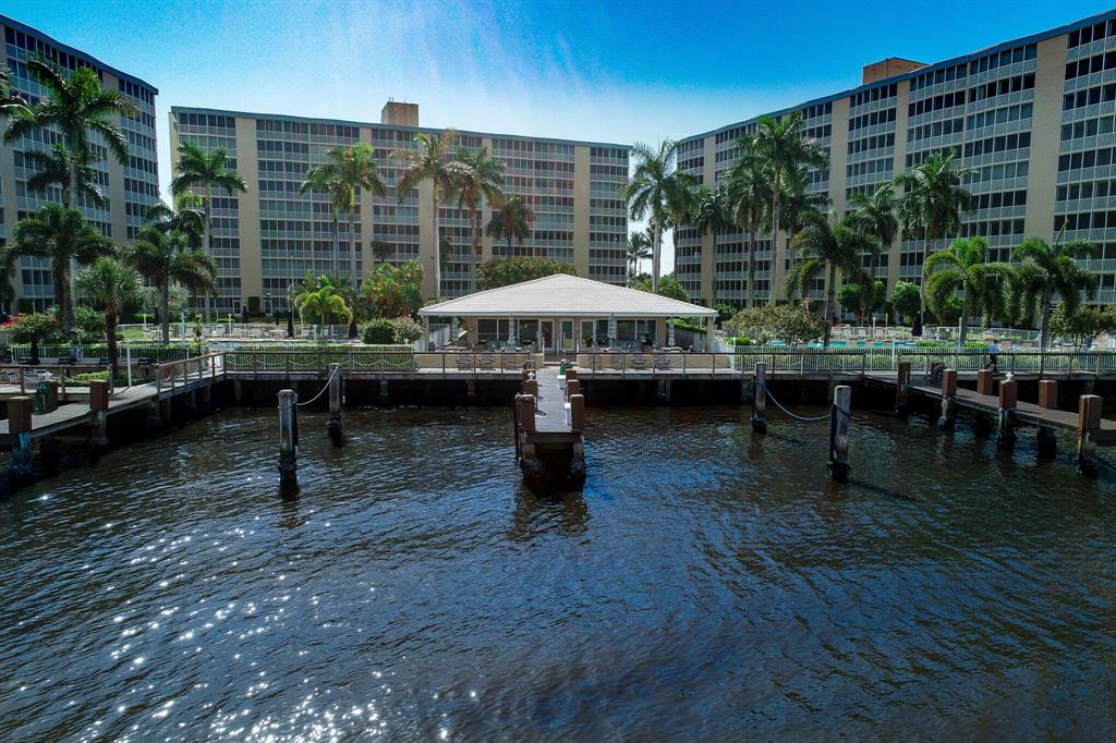 SEAGATE OF HIGHLAND CONDO - Residential