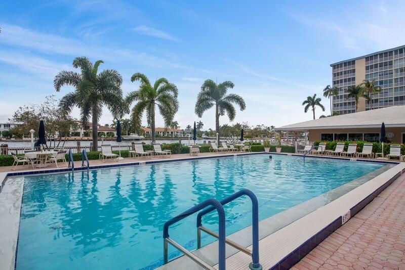 SEAGATE OF HIGHLAND CONDO - Residential