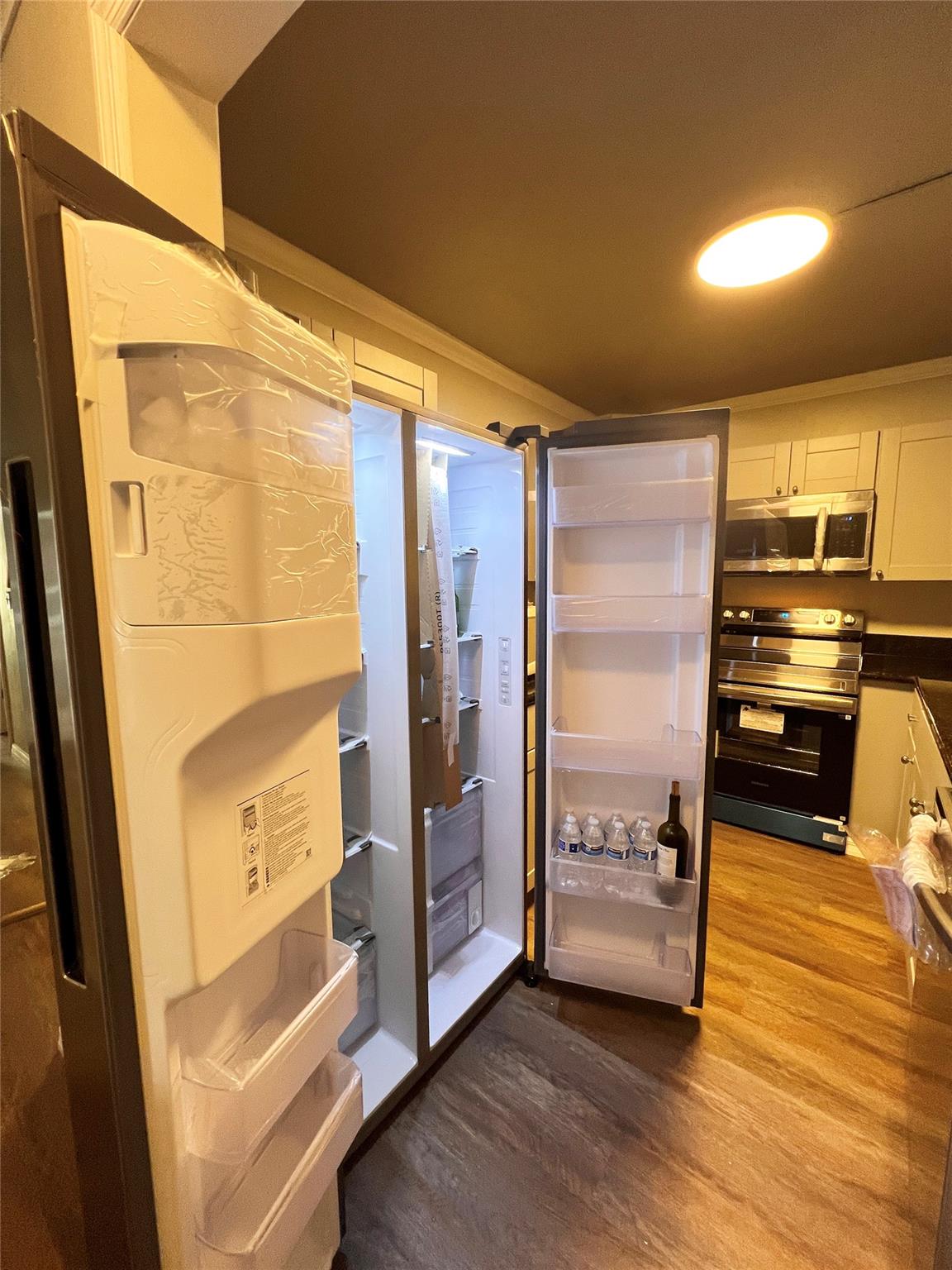 459 N Laurel Dr 2002