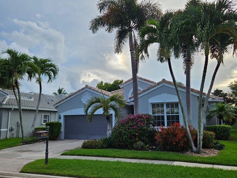 Photo of 6525 Pavone Street, Lake Worth, FL 33467 (MLS # B26034430)