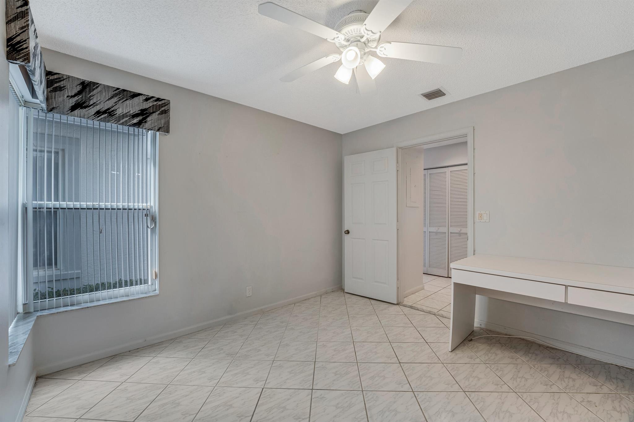 PALM ISLES I, II AND III - Residential