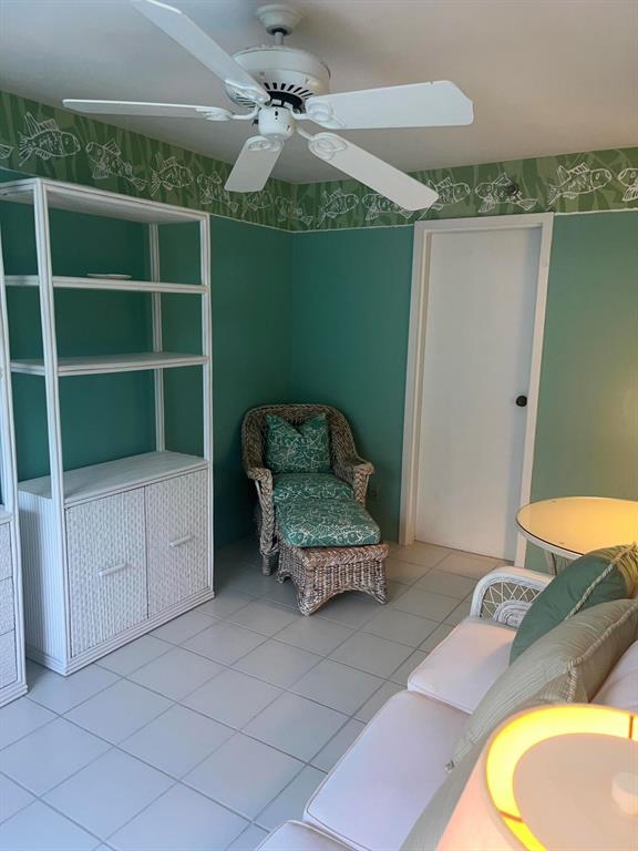 PLAZA OF THE PALM BEACHES - Residential