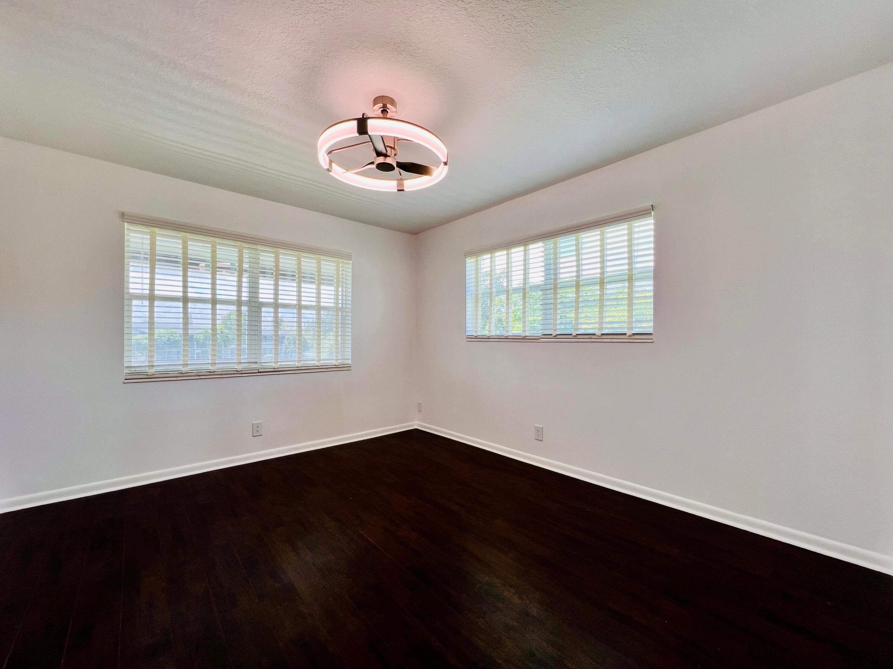 CENTURY VILLAGE -NORTHAMPTON CONDOS - Residential