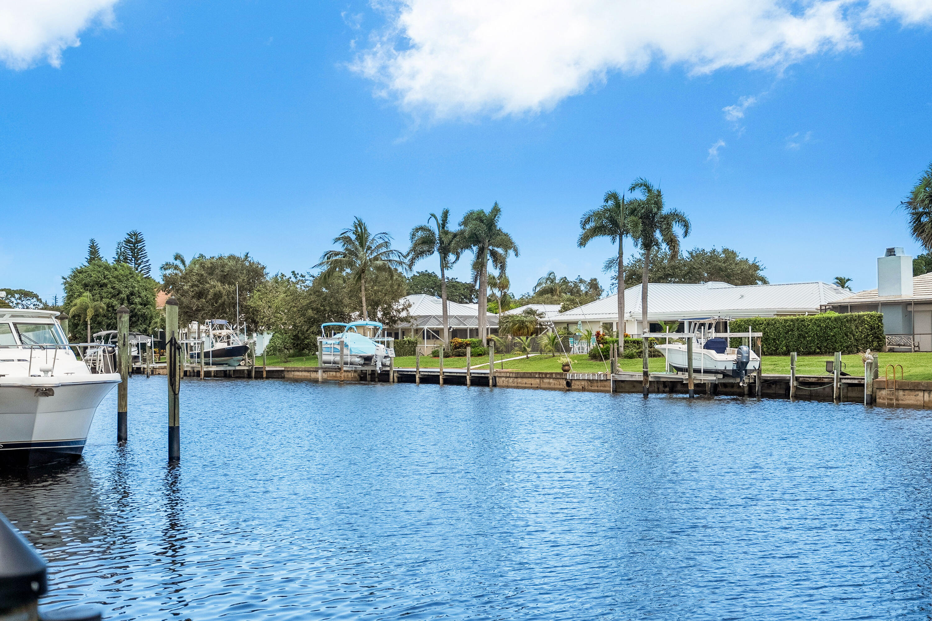 YACHT & COUNTRY CLUB OF STUART - Residential